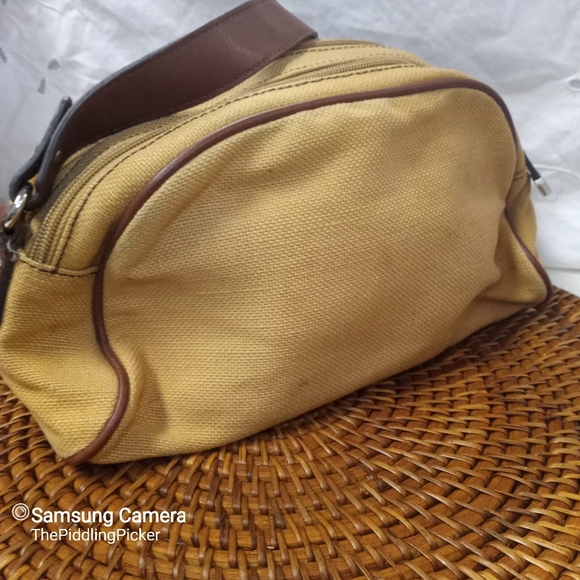 Vintage Etienne Aigner Cloth Purse - Picture 4 of 9